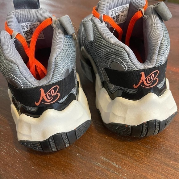 NWT ADIDAS EXHIBIT B Candace Parker Women's Mid Basketball Shoes Size 7.5 - Picture 7 of 10